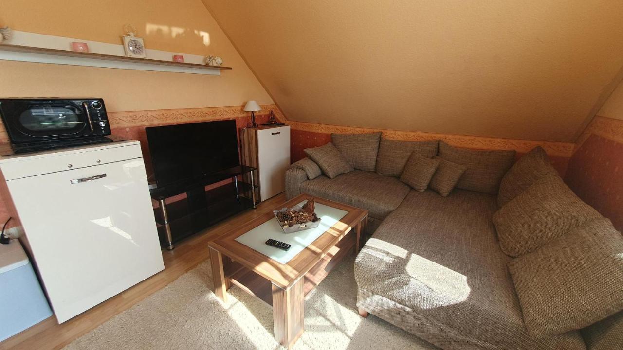 Ferienwohnung Hahnentange Rhauderfehn Esterno foto