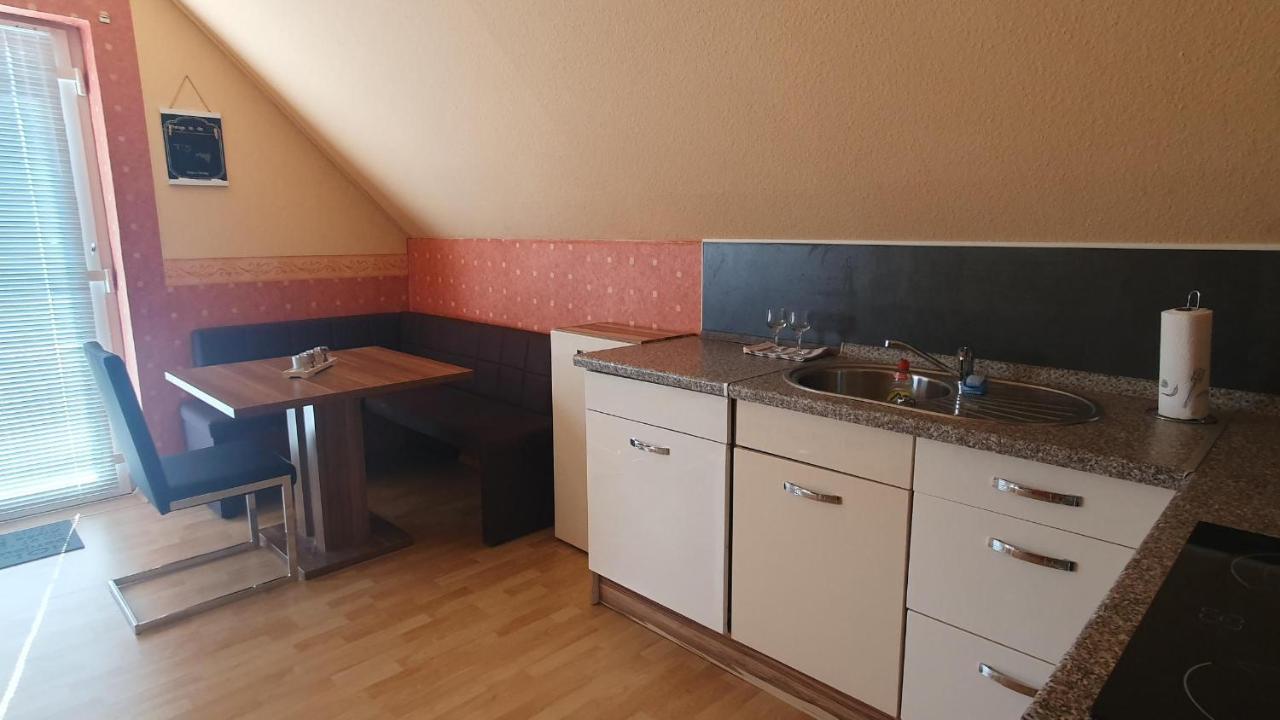 Ferienwohnung Hahnentange Rhauderfehn Esterno foto